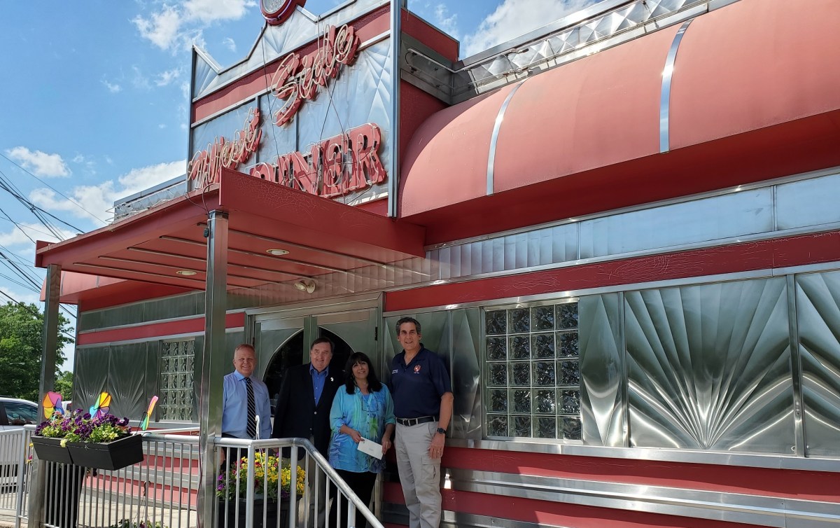 Summit West Diner 2022. May 31 1.jpg