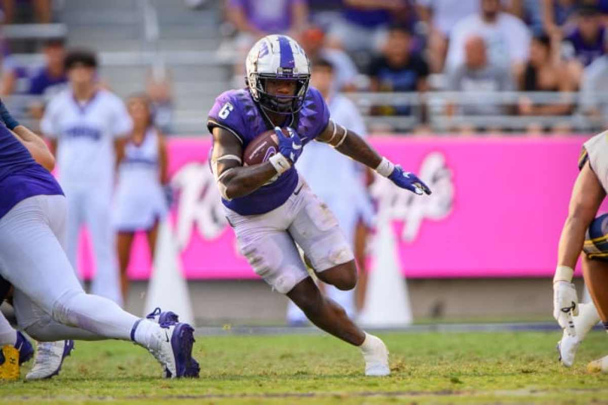 Zach Evans Ole Miss Running Back - Photo 2021 TCU Season